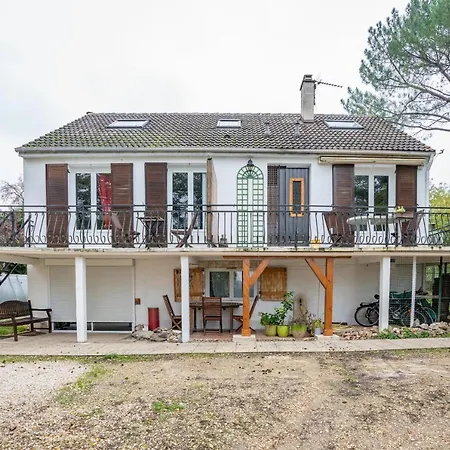 Jardin 400m2 + Duplex 85m2 *